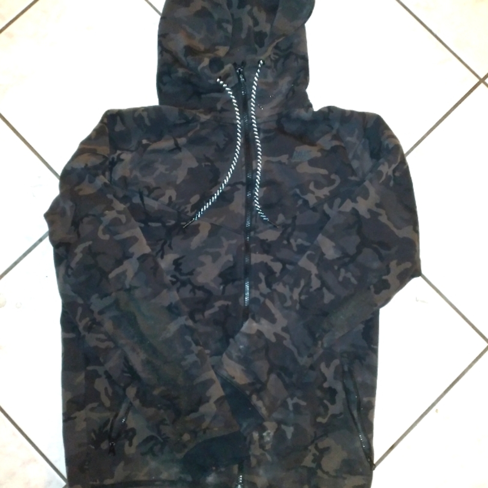Nike hoodie